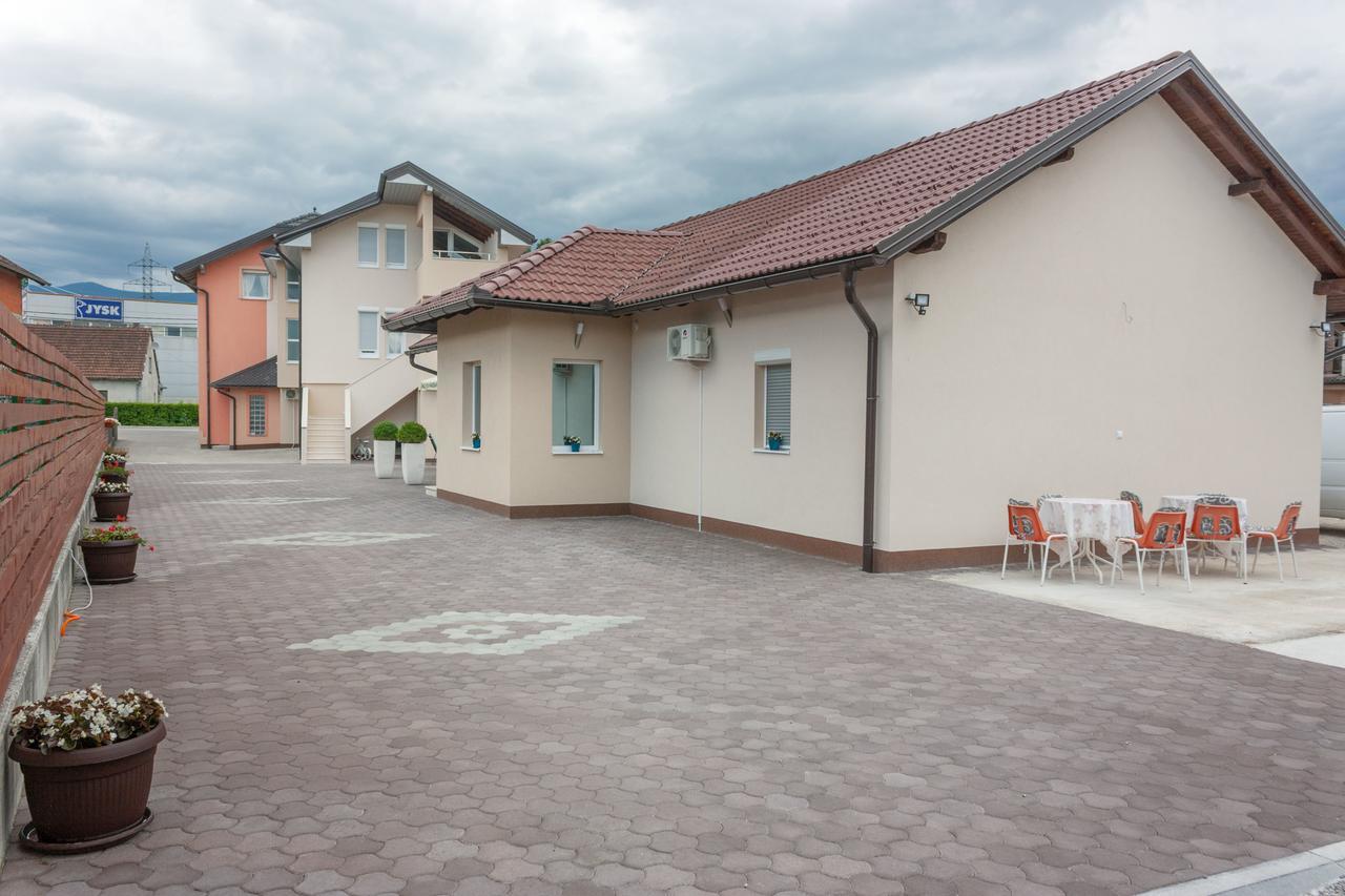 Soba Villa Maja Bihać Exterior foto